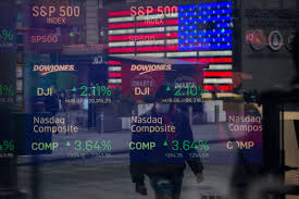 S&P 500 e Dow Jones Enfrentam Pressões na Temporada de Resultados